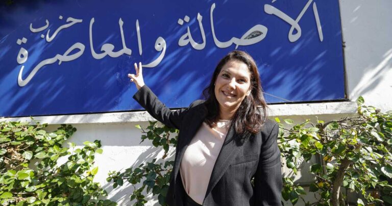 فاطمة الزهراء المنصوري أول امرأة تتولى رئاسة حكومة المغرب في تاريخ المملكة