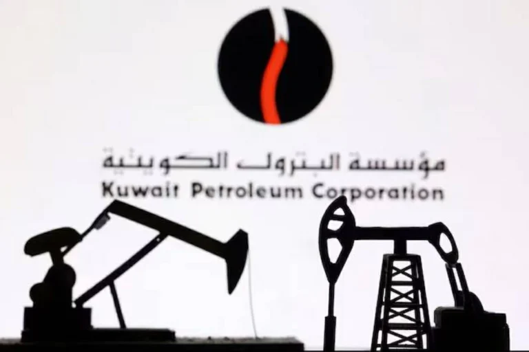 مؤسسة البترول الكويتية تعزز أسطولها البحري وسط التوترات الإقليمية