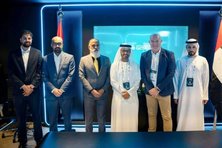 الإمارات تعزّز شراكاتها في الأمن السيبراني والذكاء الاصطناعي لدعم التنقل الذاتي والقدرات القيادية