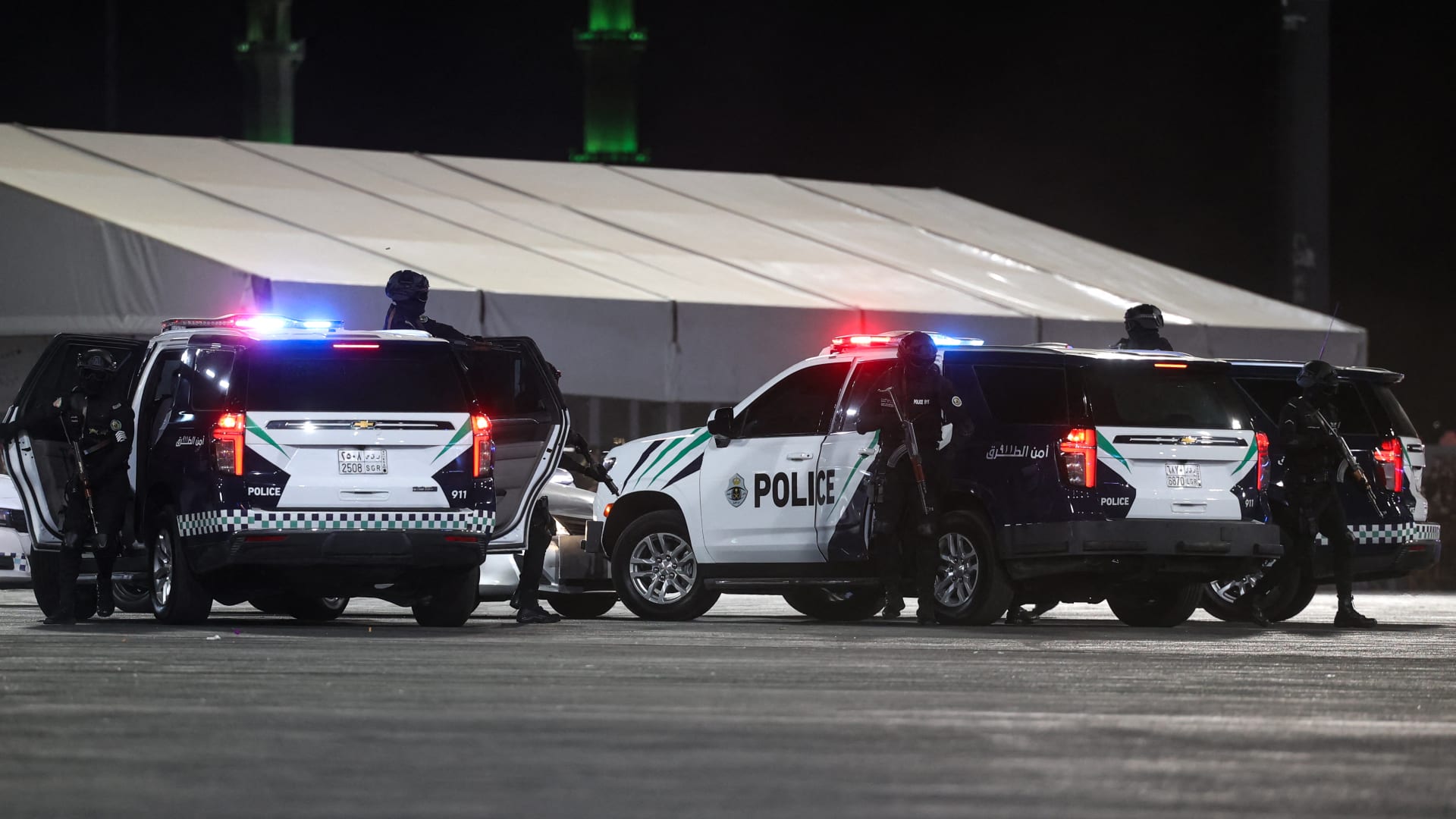 الأمن السعودي القبض على شخص ظهر بمحتوى مسيء للمرأة والمساس بالقيم الدينية