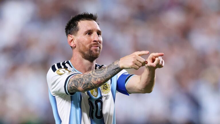 منتخب الأرجنتين يعلن موعد مباراة وداع ليونيل ميسي بعد اعتزاله الدولي