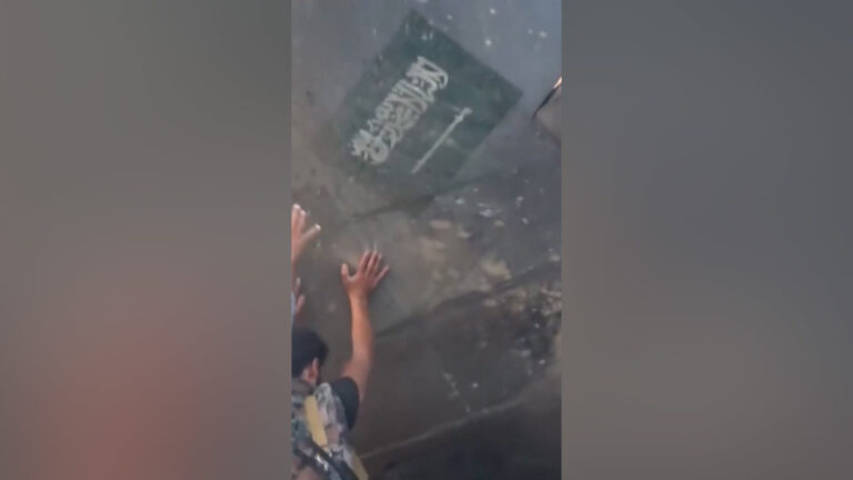 الحوثيون يعلنون إسقاط طائرة إف-15 سعودية بصاروخ أرض-جو في اليمن