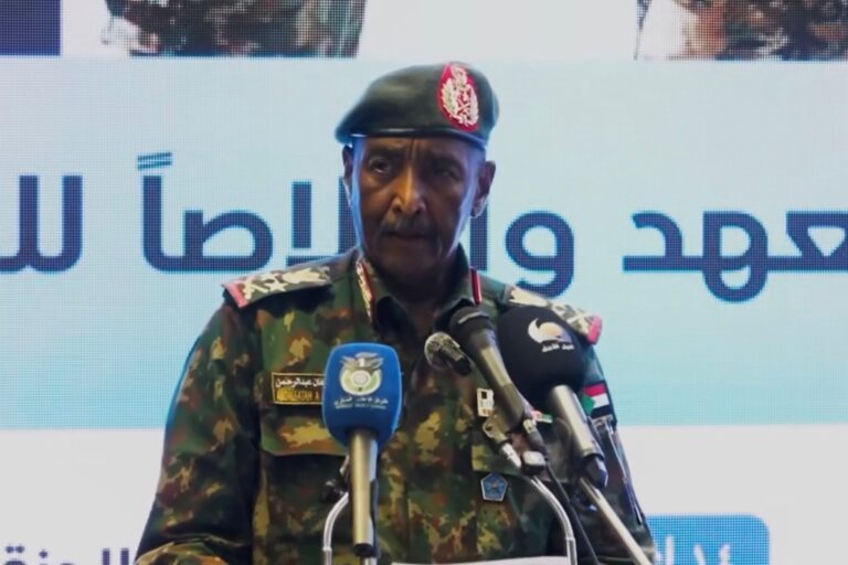 الحكومة السودانية ترفض تشكيك أمريكا في شرعيتها وتدعو إلى احترام سيادتها