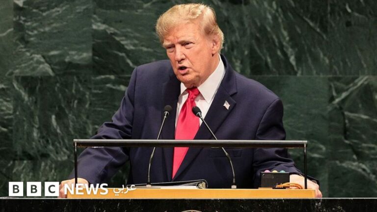 ترامب يتحدث عن محادثات مثمرة مع إيران وماكرون ينتقد دبلوماسية السلام بشأن غزة