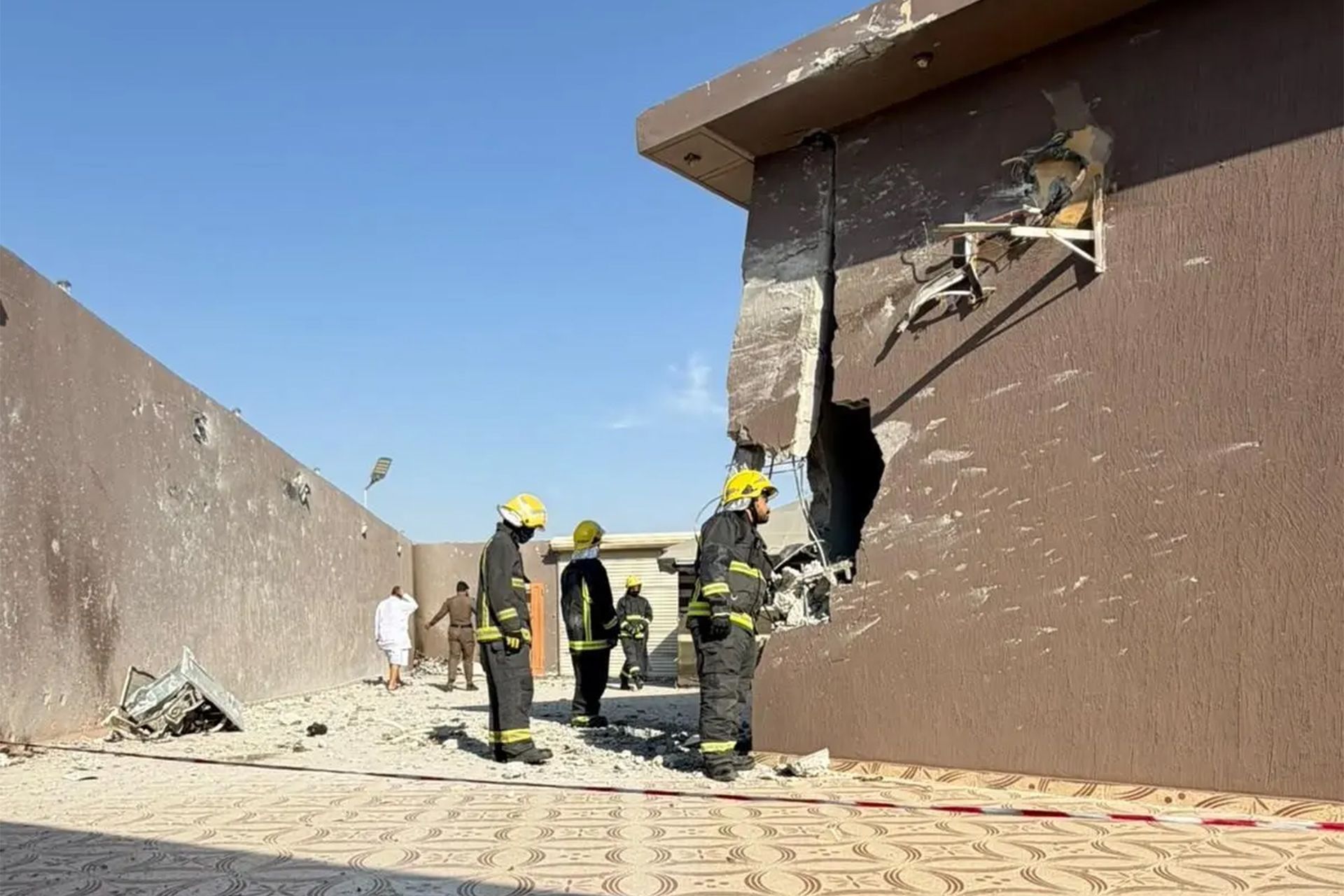 قتيل وجريحان إثر سقوط شظايا طائرة مسيّرة حوثية في الطائف السعودية