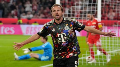 هاري كين يحقق رقماً قياسياً ويصل إلى 100 هدف في الدوري الألماني