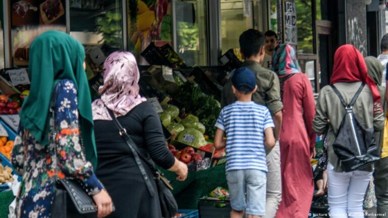 عرب برلين يواجهون عزوفًا انتخابيًا وسط صعود حزب البديل اليميني
