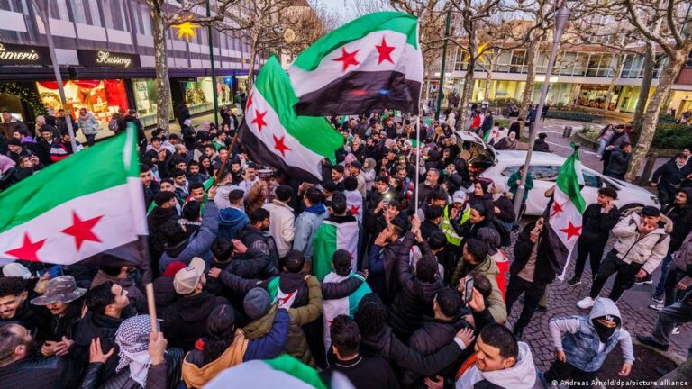 القلق يتصاعد بين السوريين في ألمانيا بعد تصريحات ترحيل محتملة