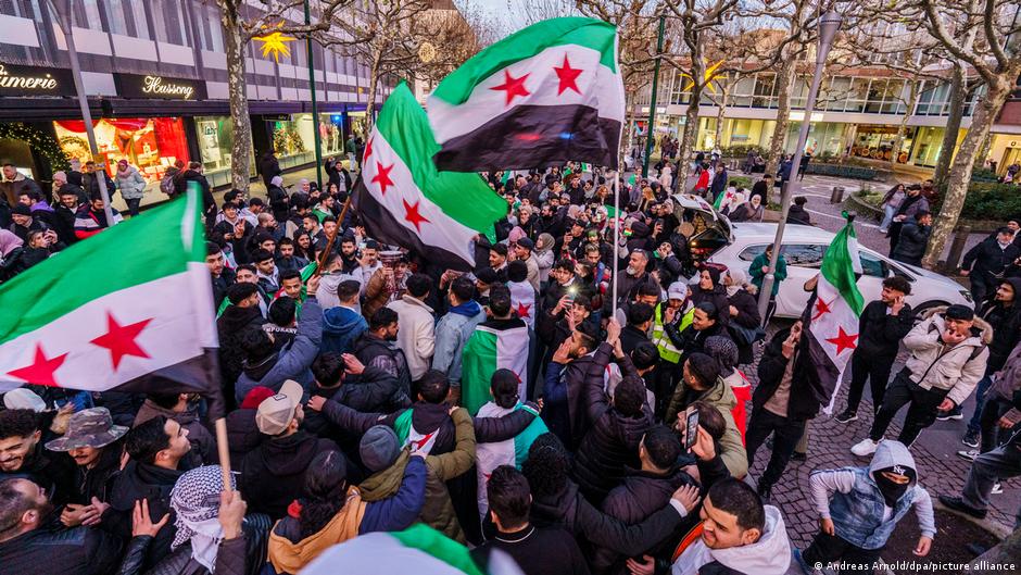 القلق يتصاعد بين السوريين في ألمانيا بعد تصريحات ترحيل محتملة