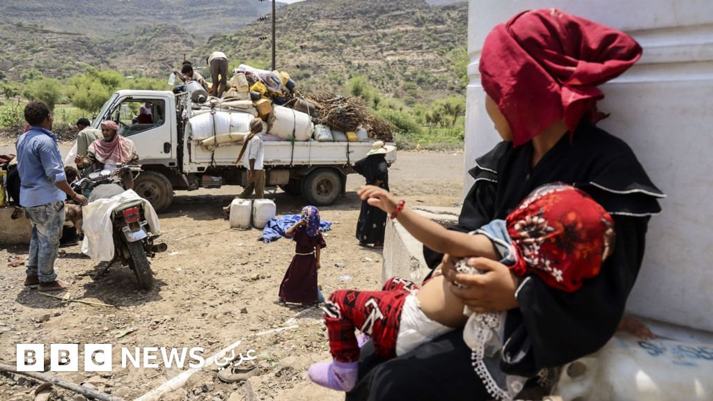تصعيد المعارك في اليمن يقترب من مضيق باب المندب ويشمل استهداف منشآت أرامكو النفطية