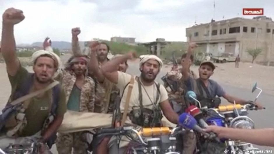توسع الحوثيين النفوذي يُعيد تشكيل موازين القوى في المنطقة