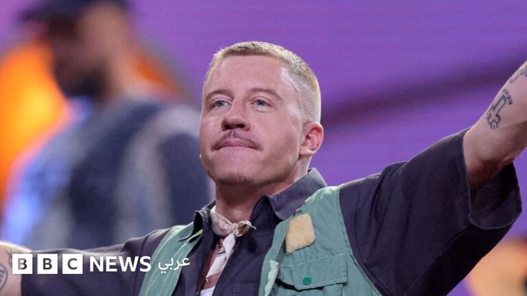 استبعاد ماكلمور من جولة إد شيران بعد دعمه الفلسطينيين والتصريحات المثيرة للجدل