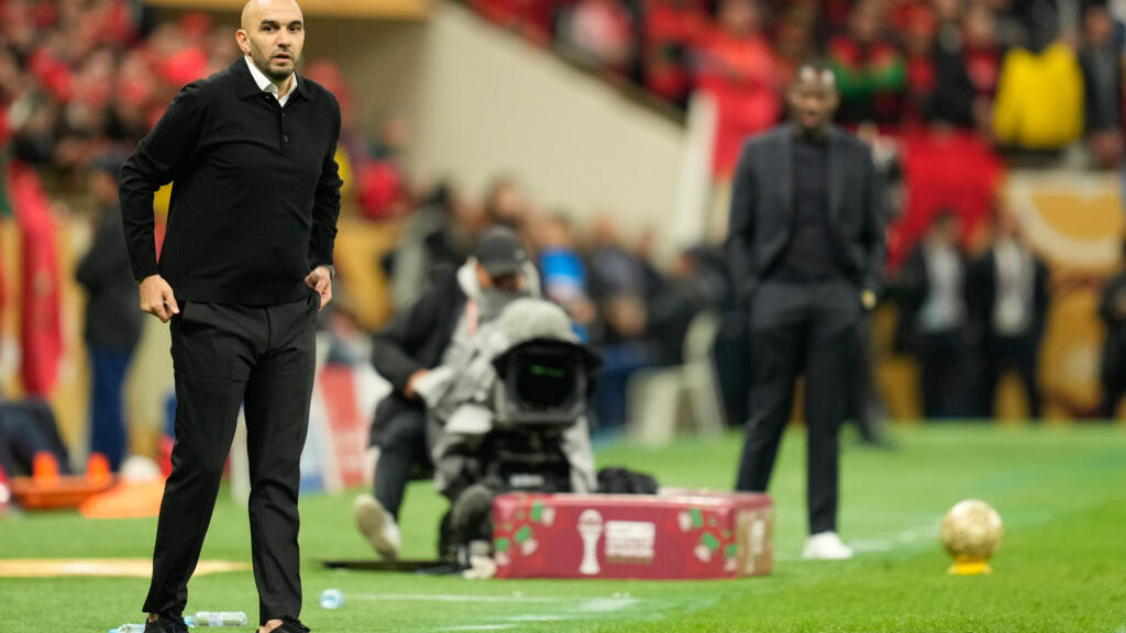 الراكراكي يتعاقد مع قناة كانال بلوس الفرنسية كمحلل فني بعد رحيله عن تدريب منتخب المغرب
