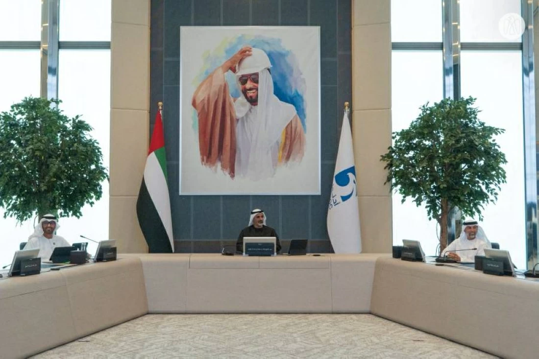 ولي عهد أبوظبي يشيد بمرونة أدنوك وقدرتها على تلبية احتياجات العملاء في ظل تحديات قطاع الطاقة