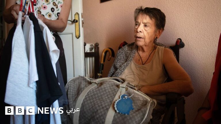 إخلاء امرأة مسنة يسلط الضوء على أزمة السكن في مدريد وإسبانيا