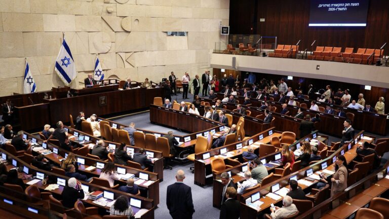 القوى العربية تتهم نتنياهو وبن غفير بإقصائها بعد شطب قوائمها من انتخابات الكنيست