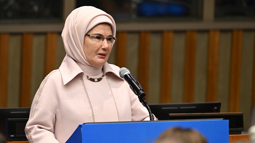 أمينة أردوغان تؤكد توسُّع نجاح حملة «صفر نفايات» التركية نحو مؤتمر «كوب 31»