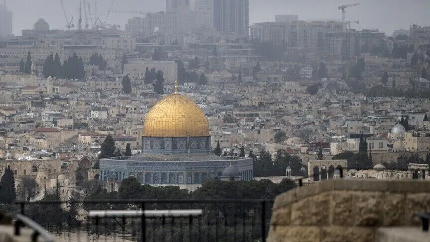 إسرائيل تجبر فلسطينيين على إغلاق محالهم في القدس لإقامة صلوات يهودية خلال عيد العرش