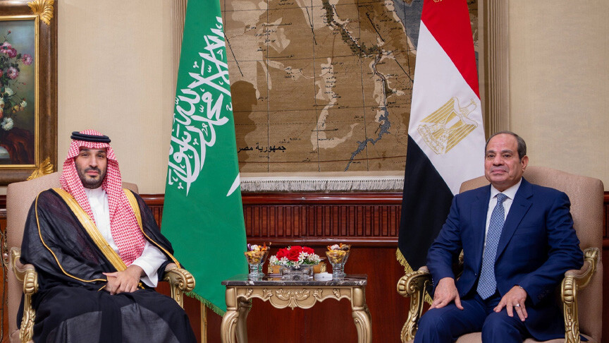 ولي العهد السعودي محمد بن سلمان يصل القاهرة في زيارة رسمية لتعزيز العلاقات الثنائية