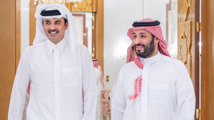ولي العهد السعودي يبحث العلاقات الثنائية مع أمير قطر ومستجدات الأوضاع الإقليمية