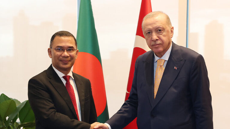 أردوغان يشدد على تطوير التعاون الدفاعي والتجاري مع بنغلاديش