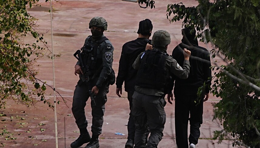 الجيش الإسرائيلي يشن اقتحامات واعتقالات في عدة مناطق بالضفة الغربية