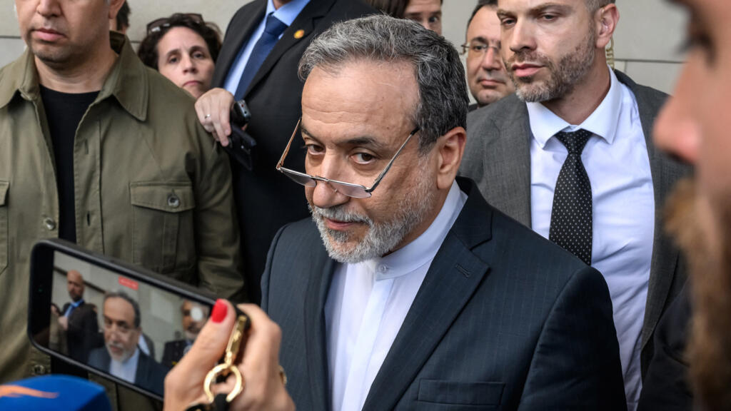 عراقجي: طهران لم تتلق ردًا من السعودية أو الحوثيين على مبادرة الوساطة لإنهاء القتال
