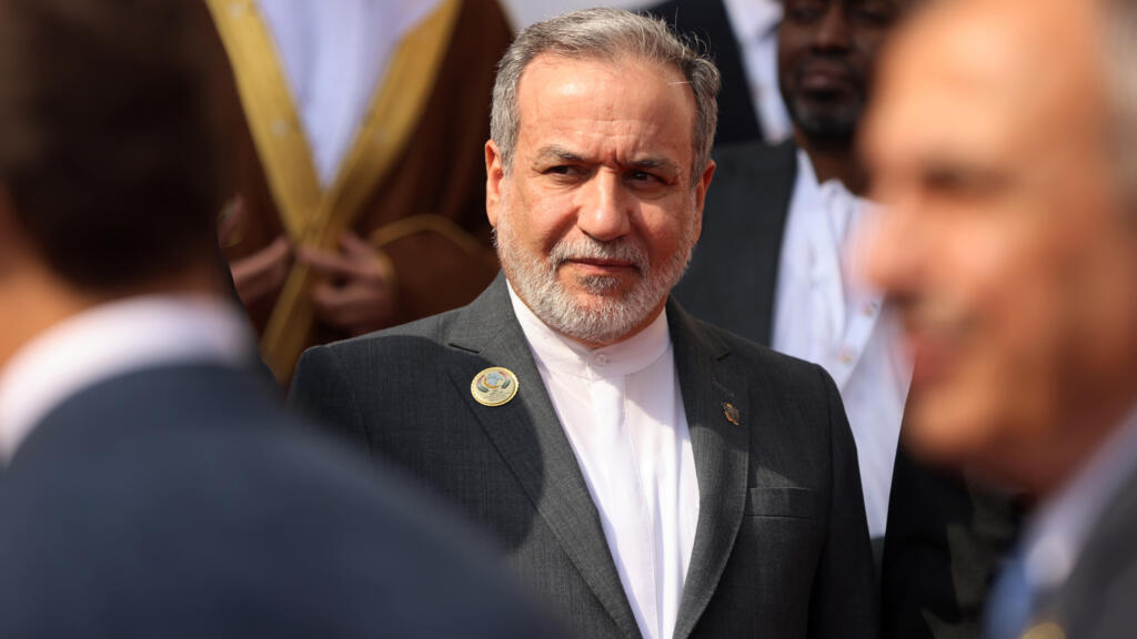 عراقجي يؤكد استمرار اتصالات إيران مع الوسطاء لضمان تنفيذ مقترح إنهاء الحرب في الشرق الأوسط