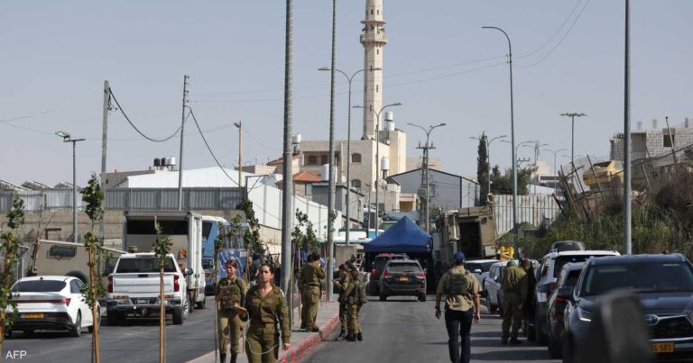 الجيش الإسرائيلي يأمر مئات الأسر الفلسطينية بإخلاء منازلها في الخليل ويعزز انتشاره العسكرى