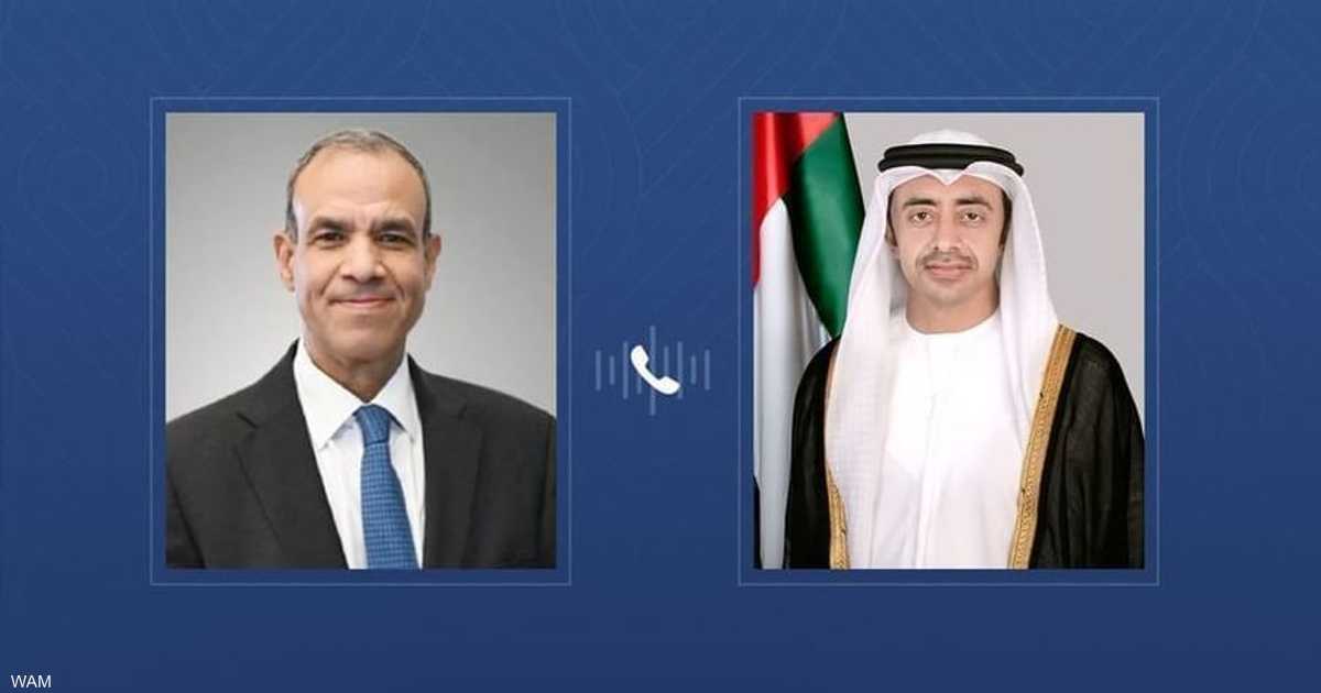 عبدالله بن زايد ووزير خارجية مصر يناقشان التطورات الإقليمية ويعززان العلاقات الثنائية