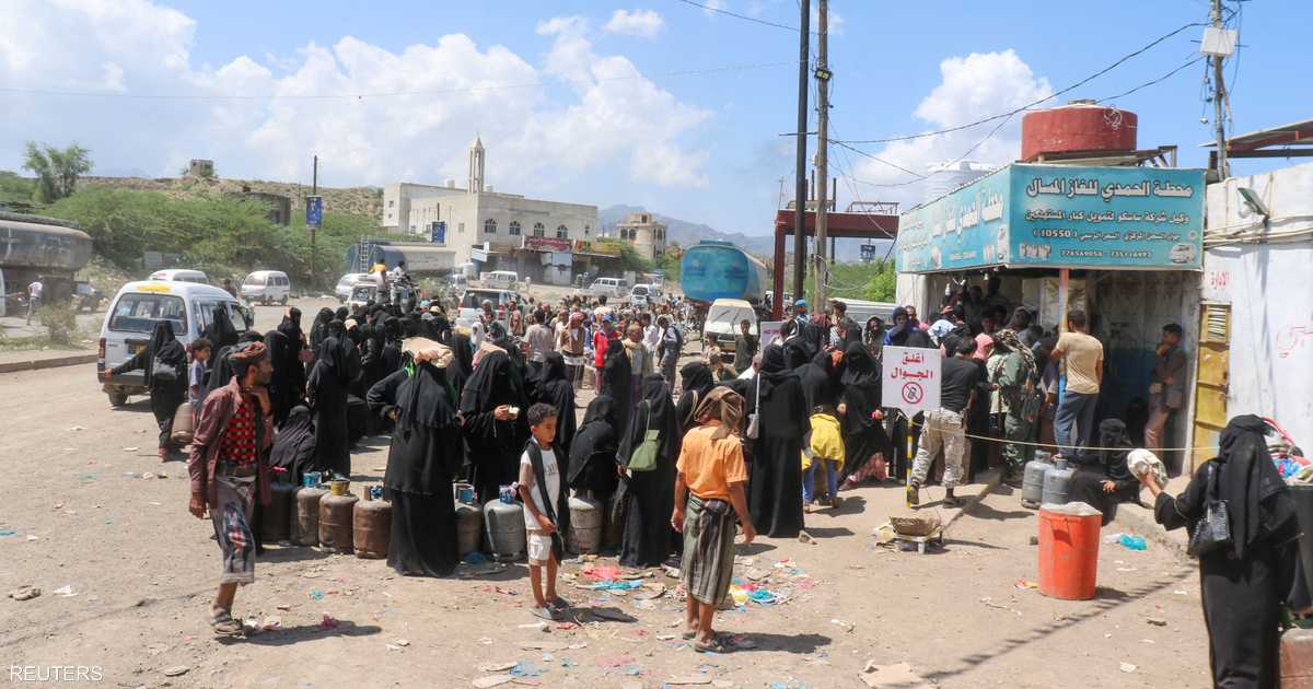 تصاعد الصراع في اليمن يدفع أكثر من 281 ألف شخص للنزوح