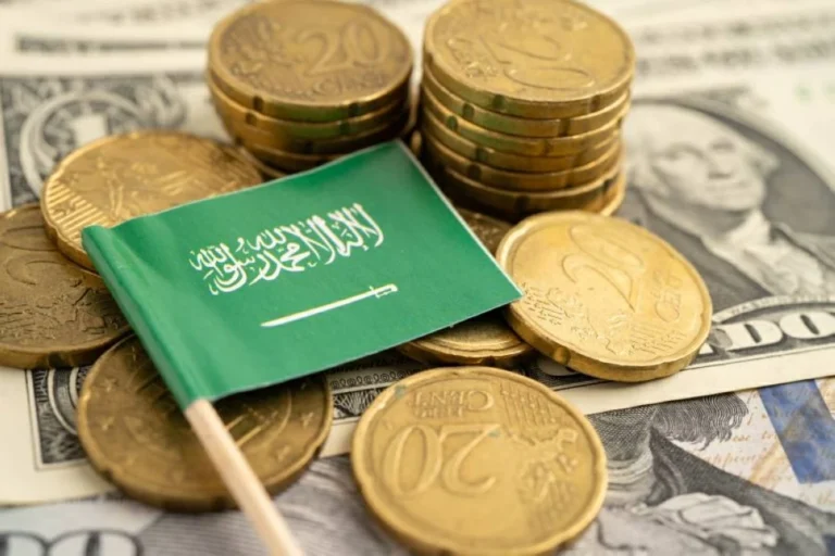 انخفاض الإنتاج الصناعي في السعودية 23.5% خلال أغسطس مع تراجع كبير في القطاع النفطي