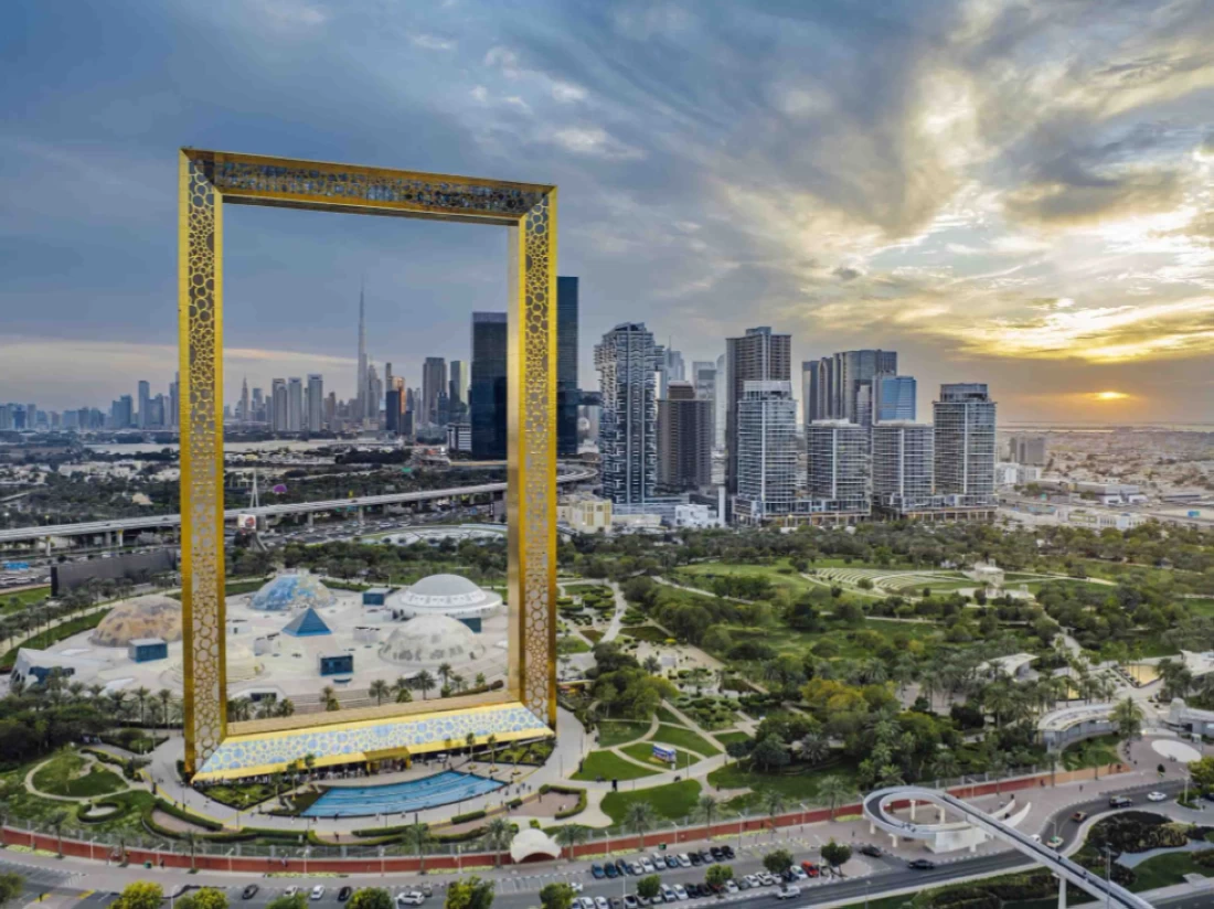 التوقعات الإيجابية لنمو اقتصاد الإمارات وقطاع عقارات دبي في 2027