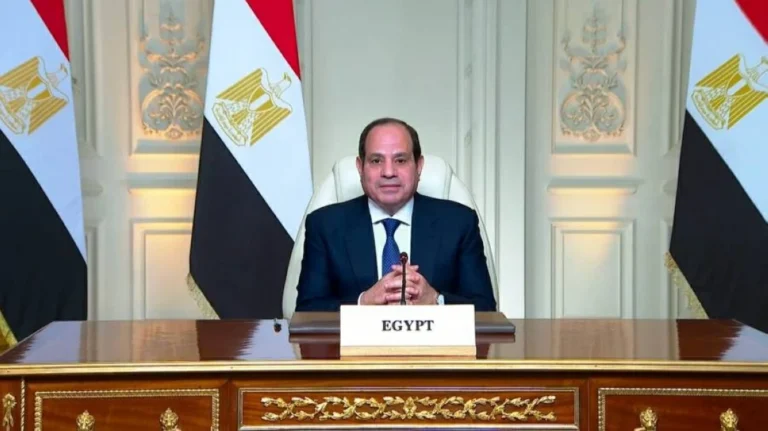 السيسي: مصر لن ترضى بالتفريط في أمنها المائي وأي رهان على ذلك خاسر