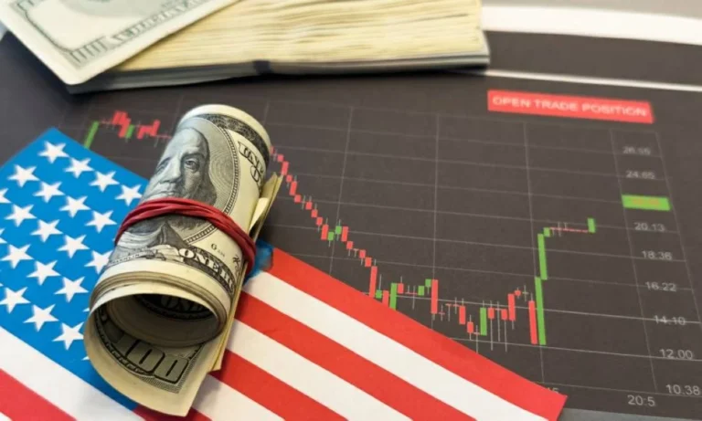 الاقتصاد الأمريكي ينمو بنسبة 3.4% في الربع الثالث متجاوزاً التوقعات