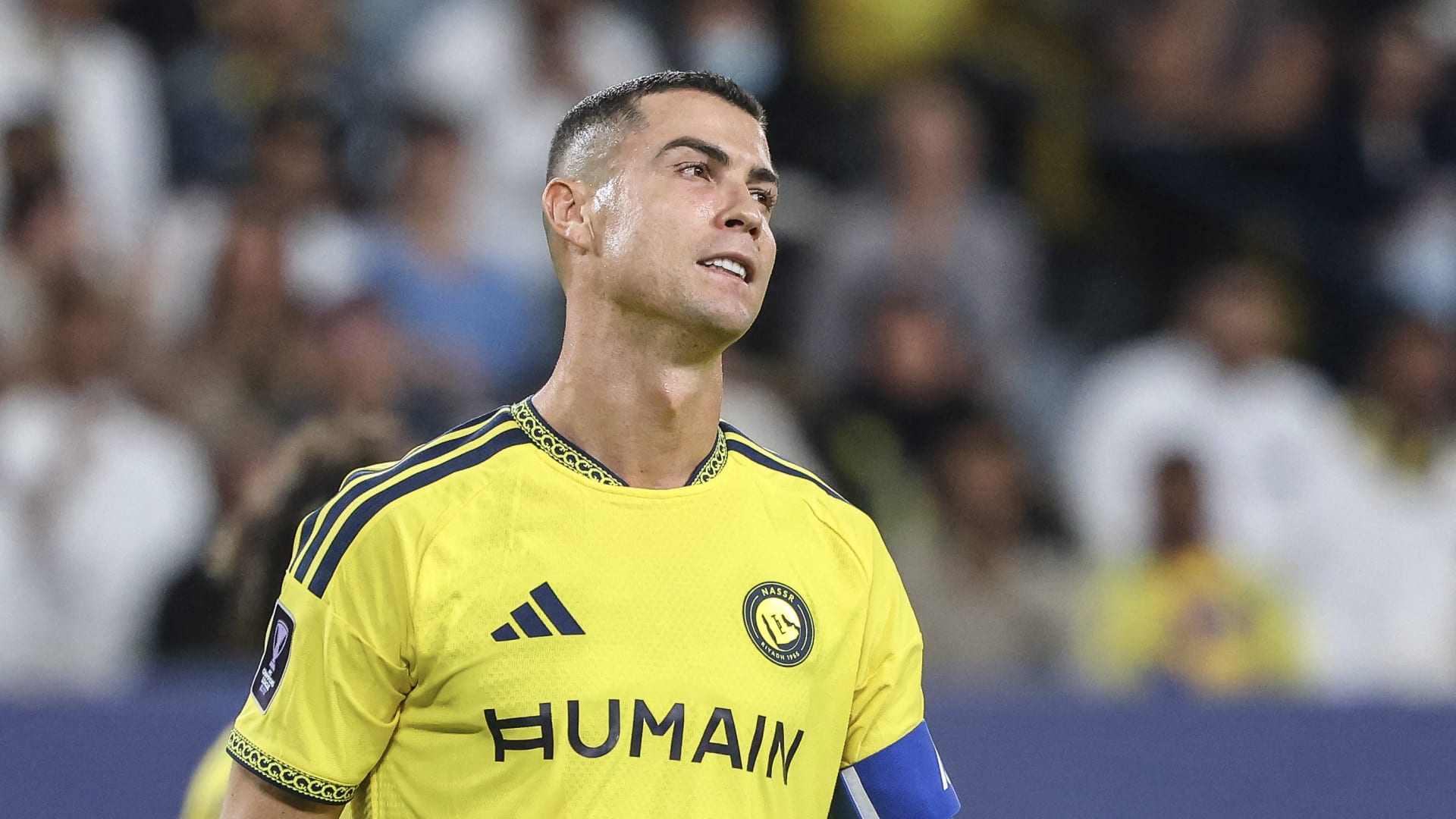 النصر يبرز تصريح رونالدو السابق حول انتمائه للسعودية بعد رفع وشاح العلم