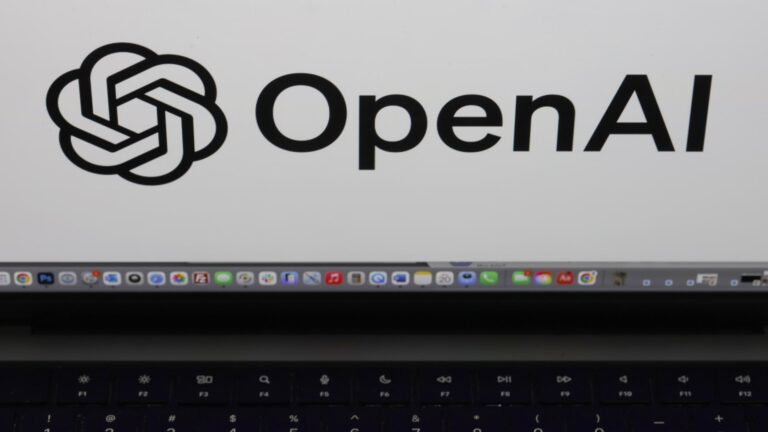 أمريكا تعتقل مهندسًا يحمل الجنسية السعودية في OpenAI بتهمة إخفاء جهاز تسجيل متطور داخل الشركة