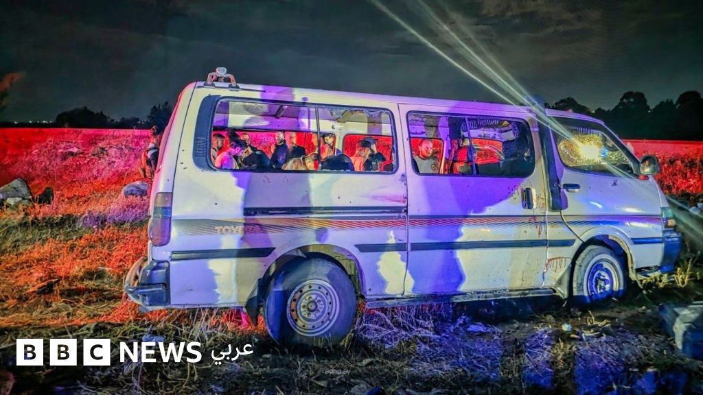 قتلى في هجوم مسلح على حافلة بريف حمص وانفجار خط غاز يعطل محطات توليد كهرباء بريف دمشق