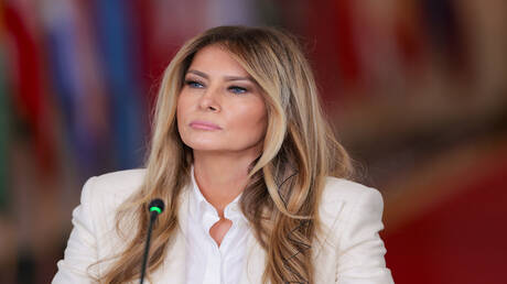 ميلانيا ترامب تلمح إلى زيارة محتملة لأوكرانيا بعد اتفاق وقف إطلاق النار في أليوشكي