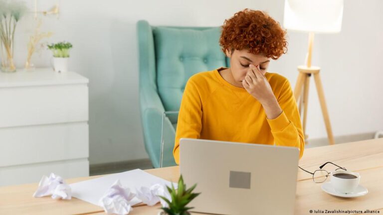 ارتفاع الكورتيزول عند الاستيقاظ: تفسير ما يحاول جسمك قوله عن صحتك