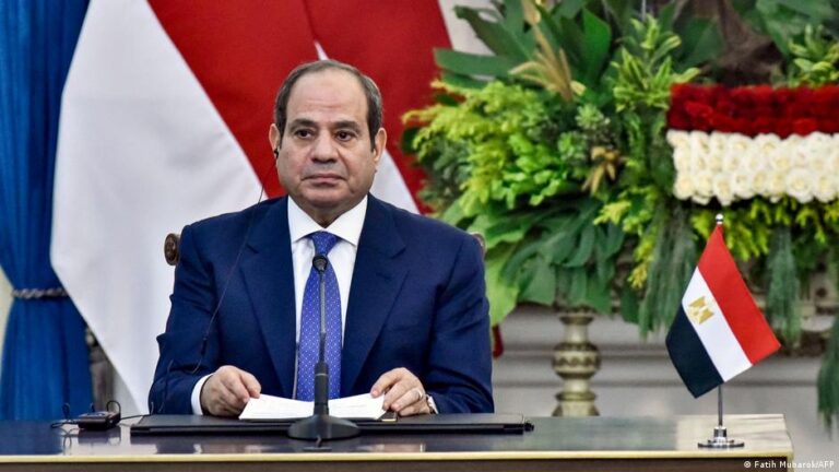 مصر تؤكد دعمها الكامل للسعودية في حماية أمنها وسط تصاعد التوترات مع الحوثيين