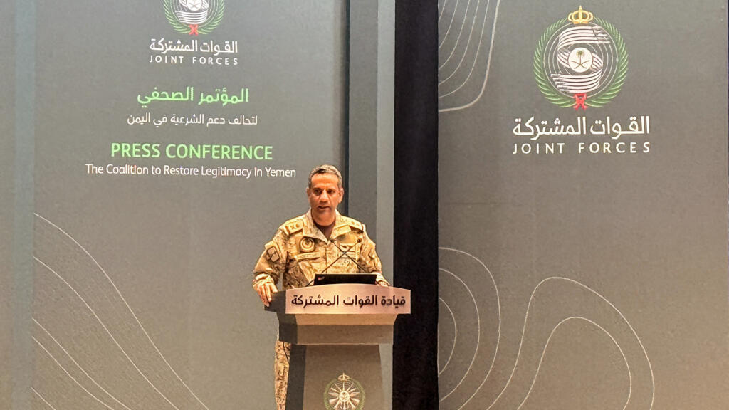 اليمن: مقتل 5 في هجوم حوثي على القصر الرئاسي بعدن والسعودية تتهم إيران بتأجيج التصعيد