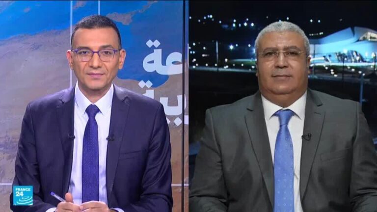 المغرب يبدأ مشاورات تشكيل الحكومة برئاسة فاطمة الزهراء المنصوري
