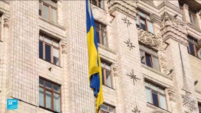 ردود فعل روسية وتحليلات حول دعوة ترامب لاستبدال زيلينسكي في أوكرانيا