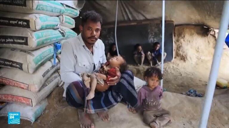اليمن بين نيران الحرب ومأساة النزوح.. ربع مليون مشرد مع تفاقم الصراع