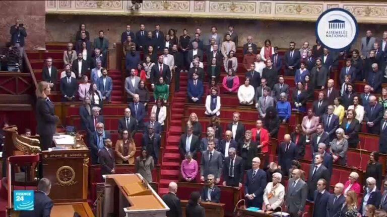 جريمة تراب العنصرية تهز فرنسا وتحول دقيقة الصمت في الجمعية الوطنية إلى صراع سياسي