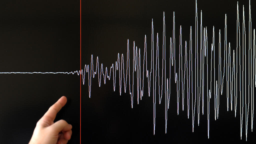 مقتل 16 شخصًا جراء زلزال بقوة 7 درجات في إقليم التبت بالصين