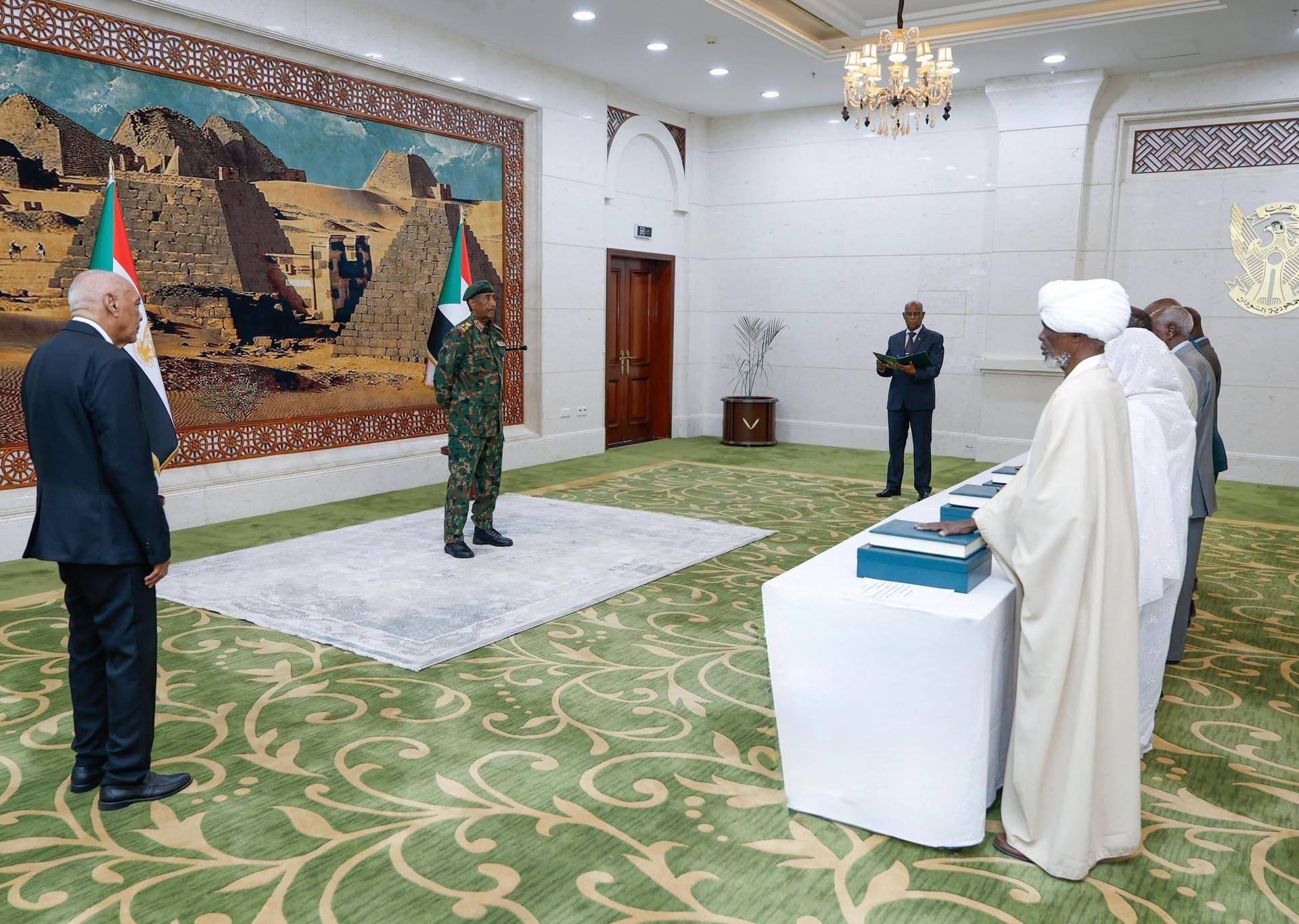 عودة المحكمة الدستورية في السودان بعد 6 سنوات: تحديات وانتظار لملفات مهمة