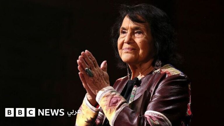 وفاة رائدة الحقوق المدنية الأمريكية دولوريس هويرتا عن عمر 96 عاماً