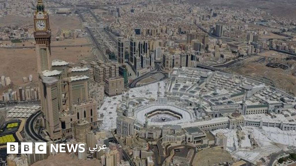 استهداف القصر الرئاسي في عدن وسط إنكار الحوثيين لاستهداف مكة